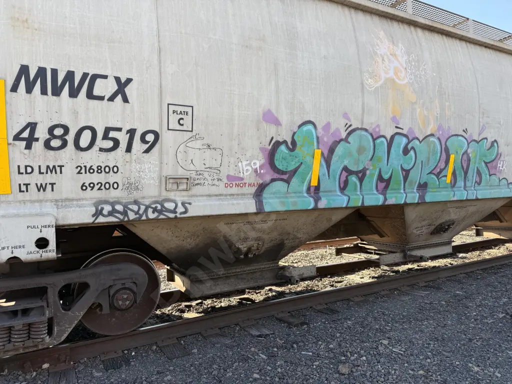 MWCX480519 - NORTH-AMERICA