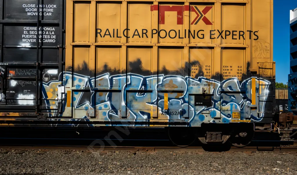 FBOX506725 - NORTH-AMERICA