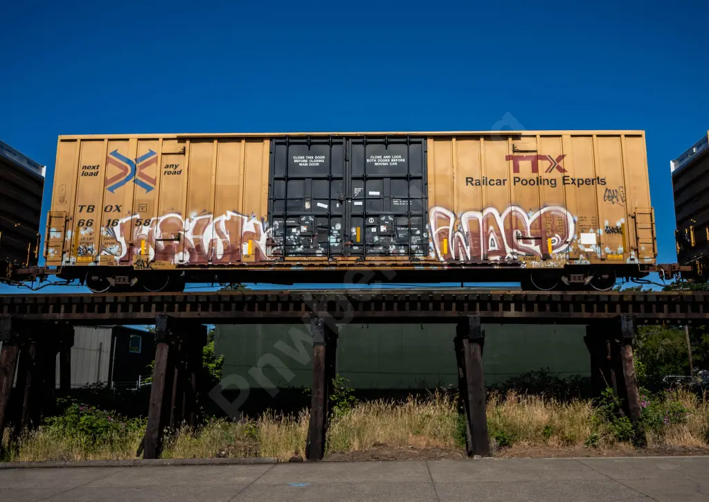 TBOX661658 - NORTH-AMERICA