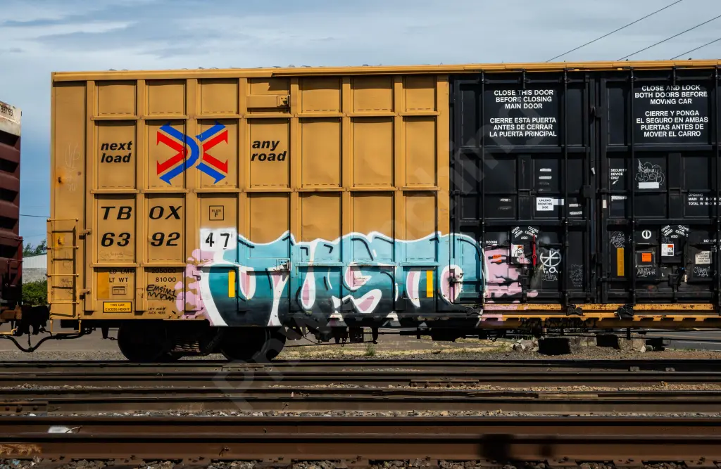 TBOX639247 - NORTH-AMERICA