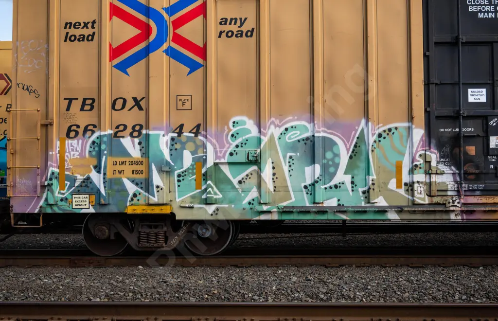 TBOX662844 - NORTH-AMERICA