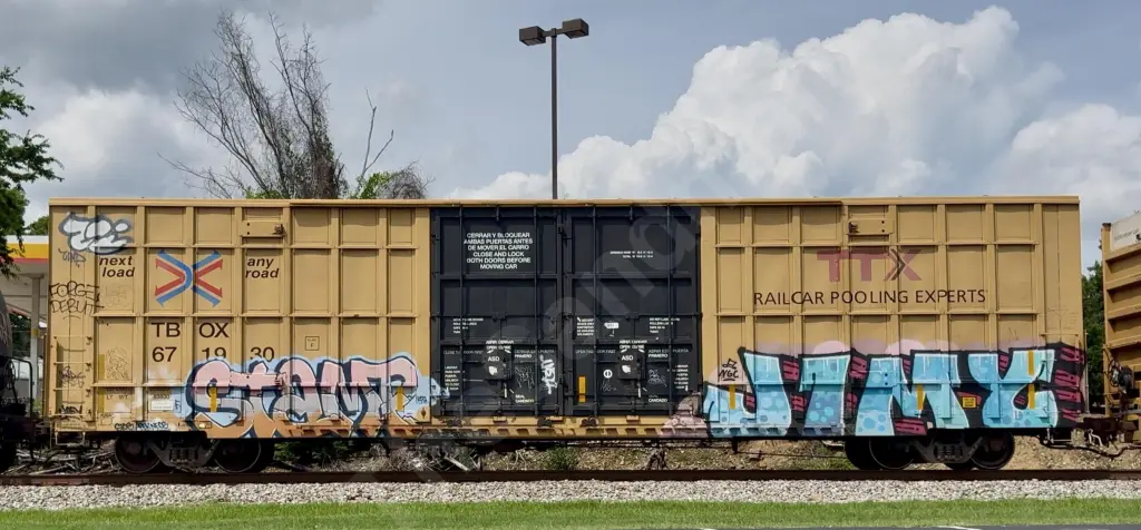 TBOX671930 - NORTH-AMERICA