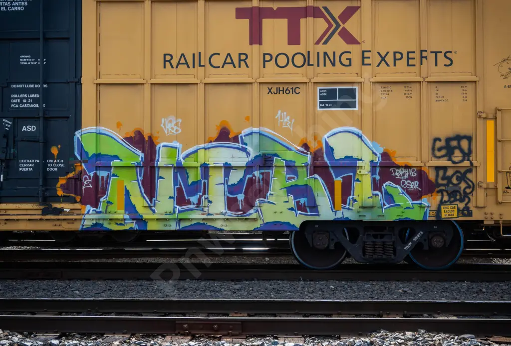 TBOX676273 - NORTH-AMERICA