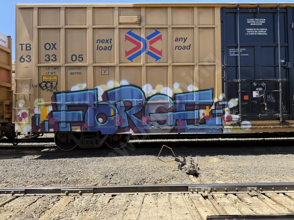 TBOX633305 - NORTH-AMERICA