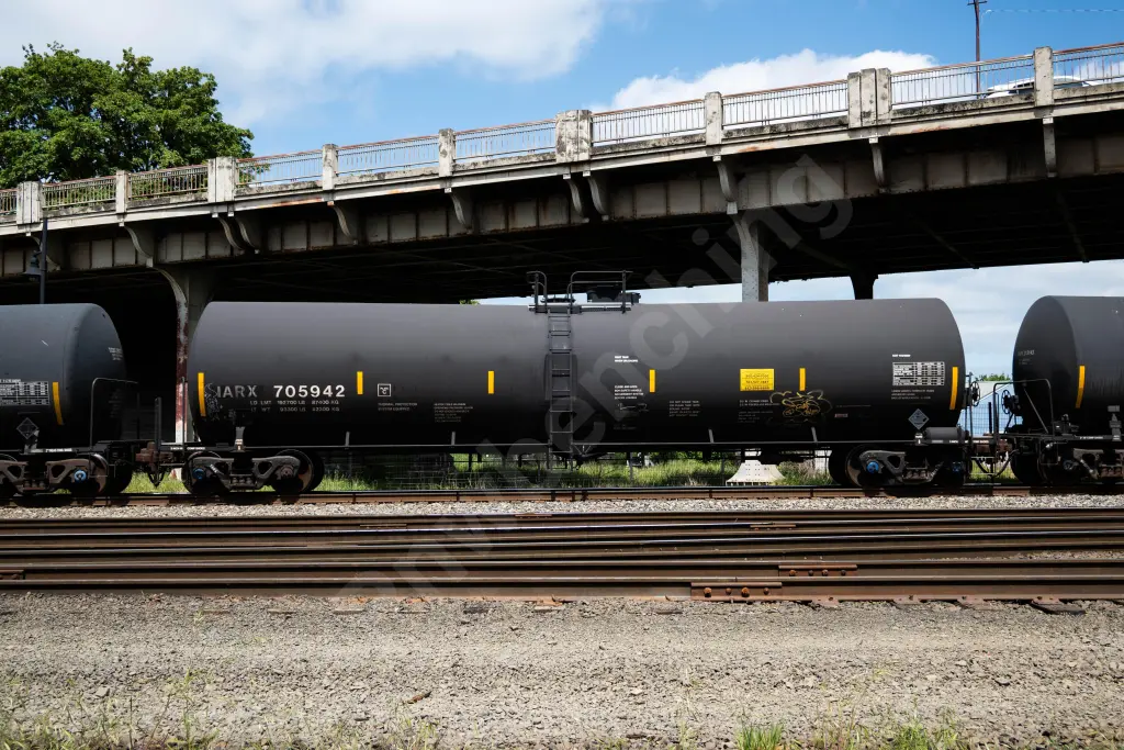 IARX705942 - NORTH-AMERICA