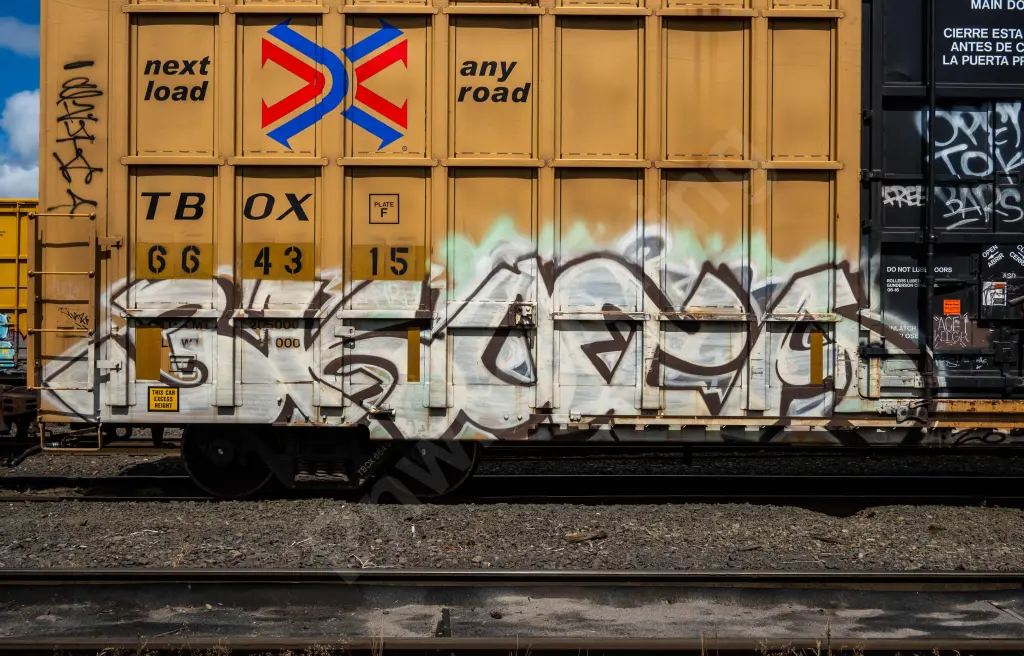 TBOX664315 - NORTH-AMERICA