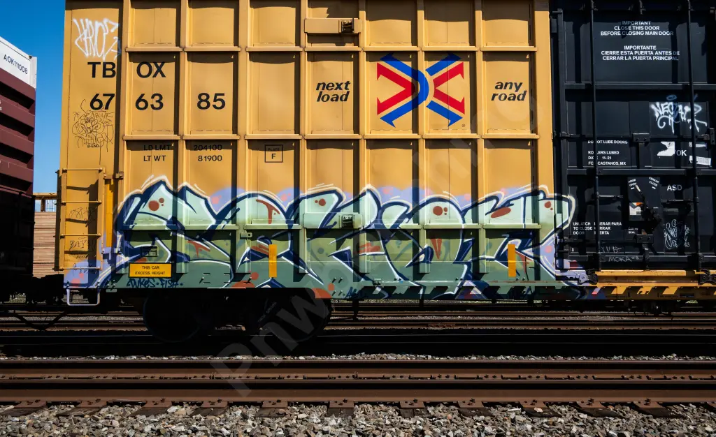 TBOX676385 - NORTH-AMERICA