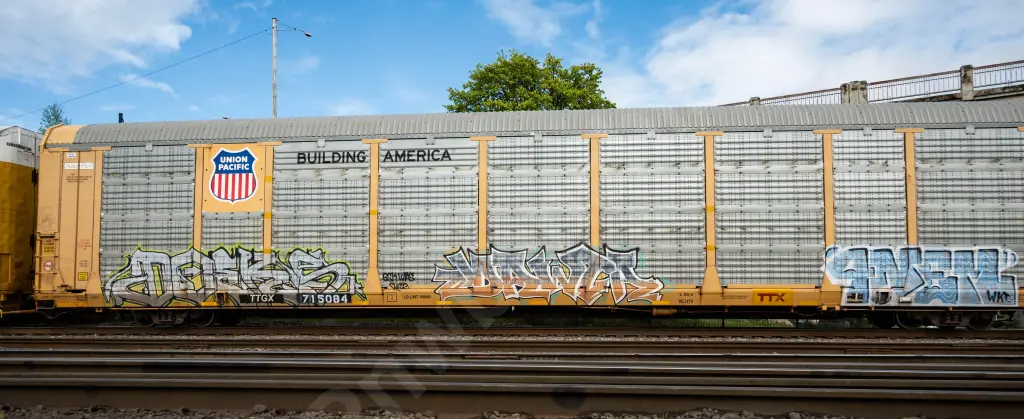 TTGX715084 - NORTH-AMERICA