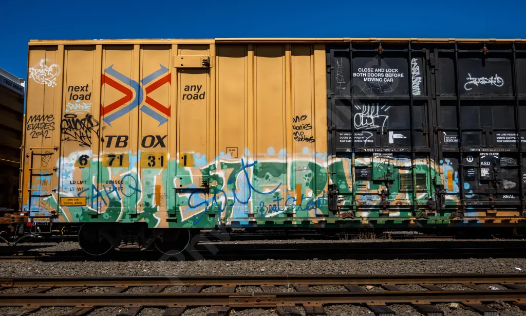 TBOX671311 - NORTH-AMERICA