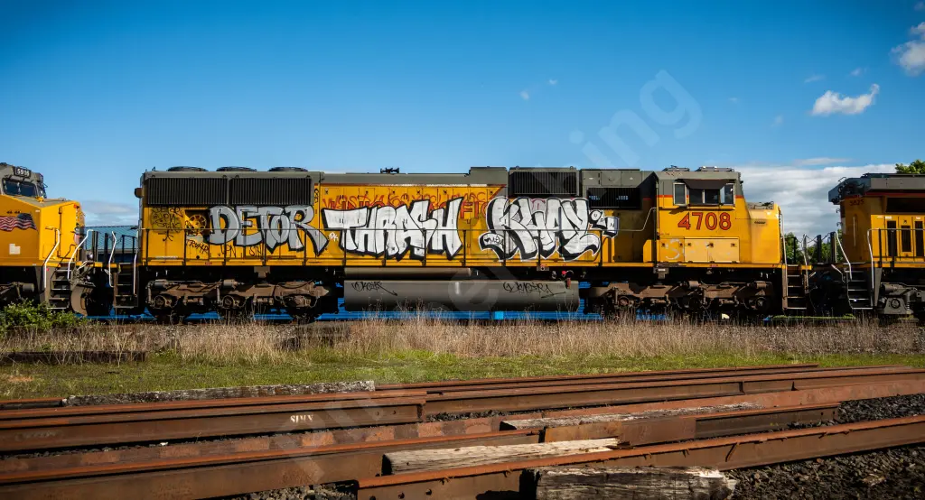 UP4708 - NORTH-AMERICA