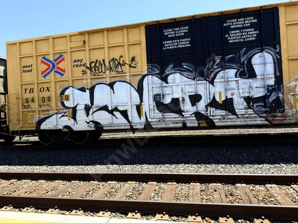 TBOX640838 - NORTH-AMERICA