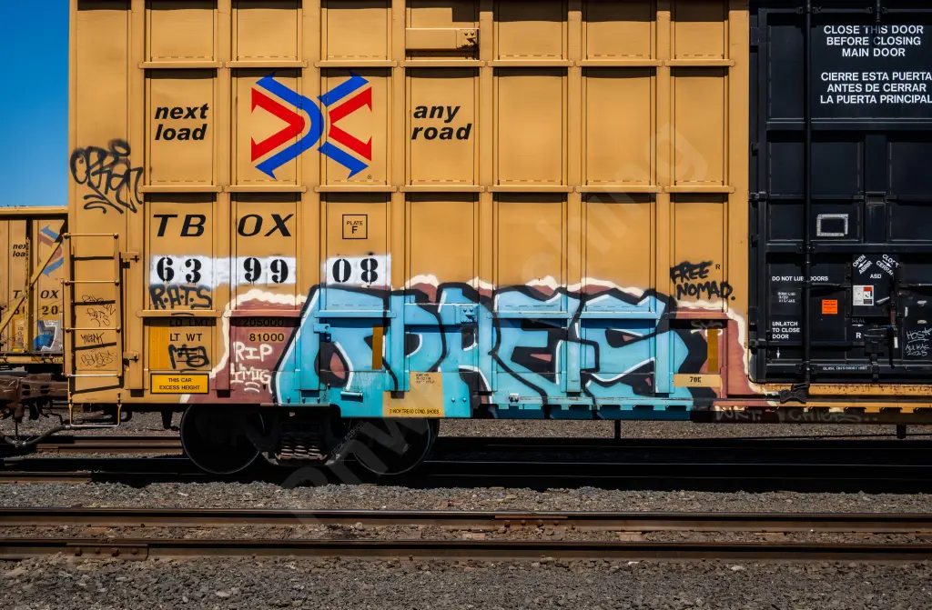 TBOX639908 - NORTH-AMERICA