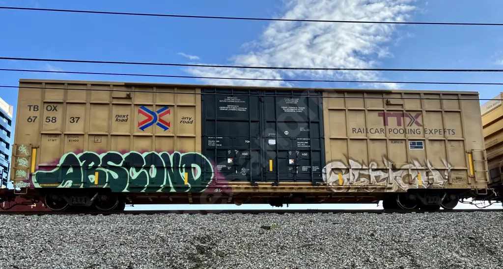 TBOX675837 - NORTH-AMERICA