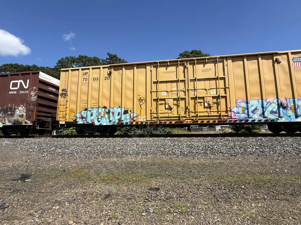 UP700320 - NORTH-AMERICA