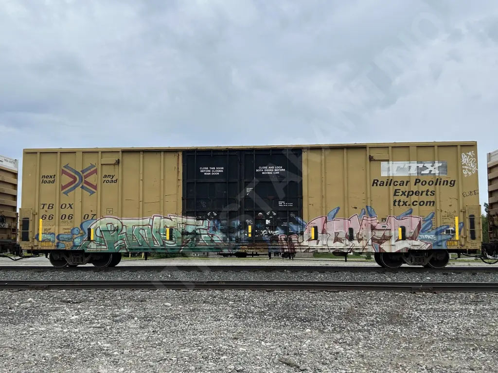 TBOX660607 - NORTH-AMERICA