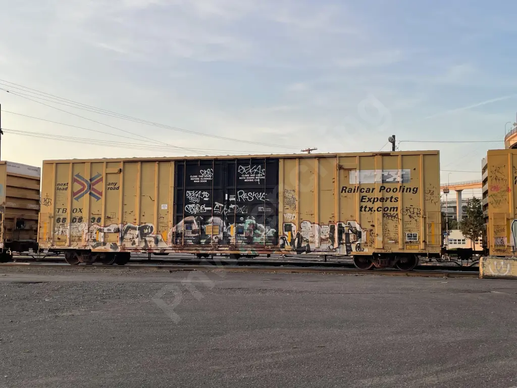 TBOX660538 - NORTH-AMERICA