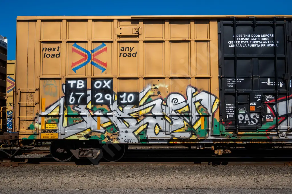TBOX672910 - NORTH-AMERICA