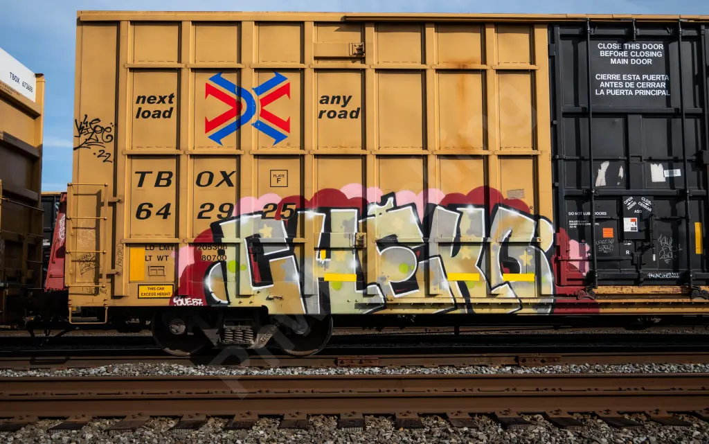 TBOX642925 - NORTH-AMERICA