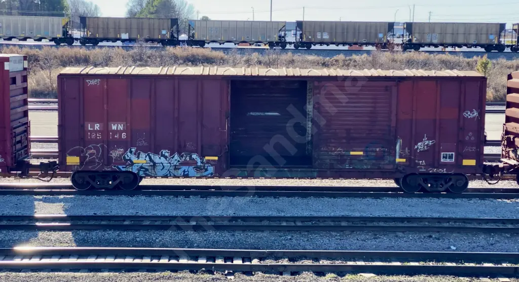 LRWN185146 - NORTH-AMERICA