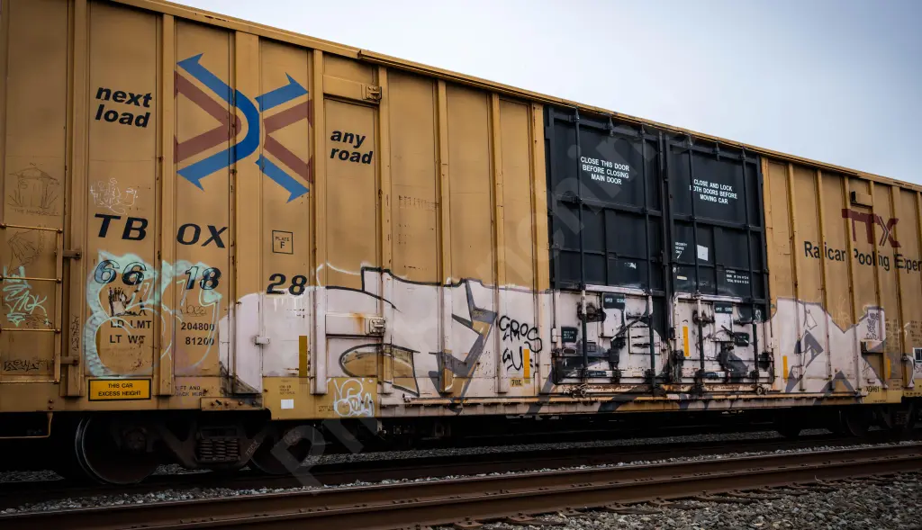 TBOX661828 - NORTH-AMERICA