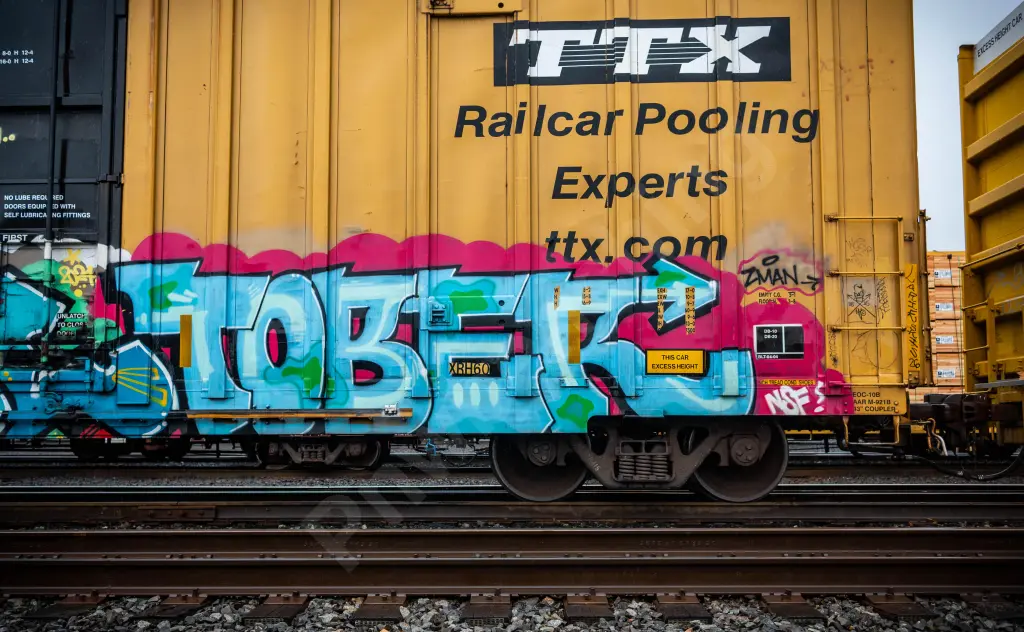 TBOX670415 - NORTH-AMERICA
