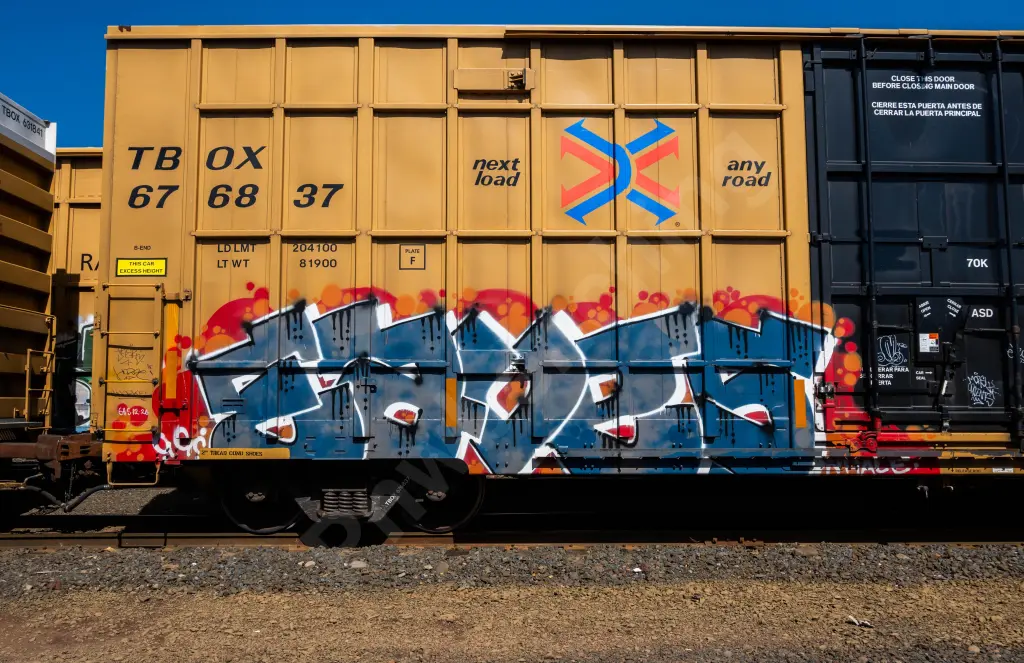 TBOX676837 - NORTH-AMERICA