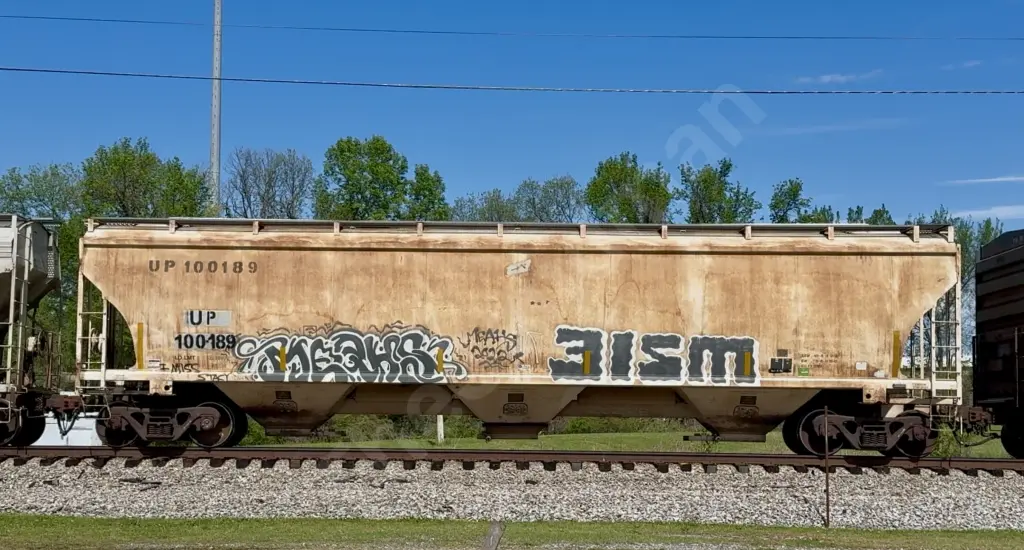 Train photo