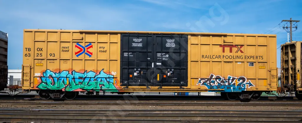 TBOX632593 - NORTH-AMERICA
