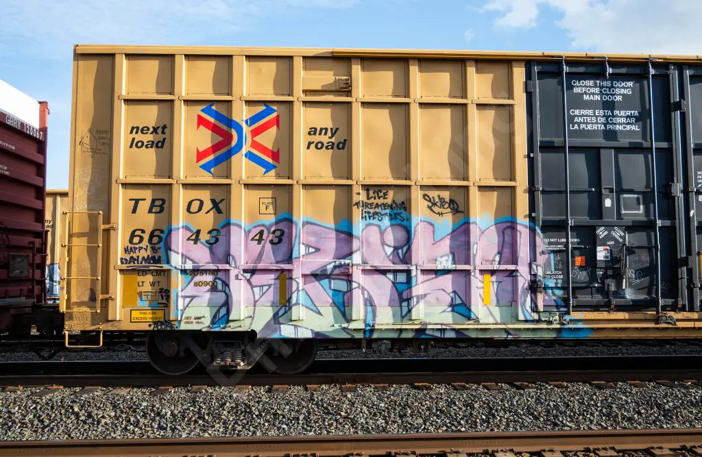 TBOX664343 - NORTH-AMERICA