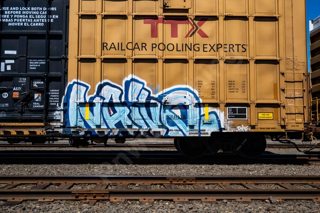 TBOX673829 - NORTH-AMERICA