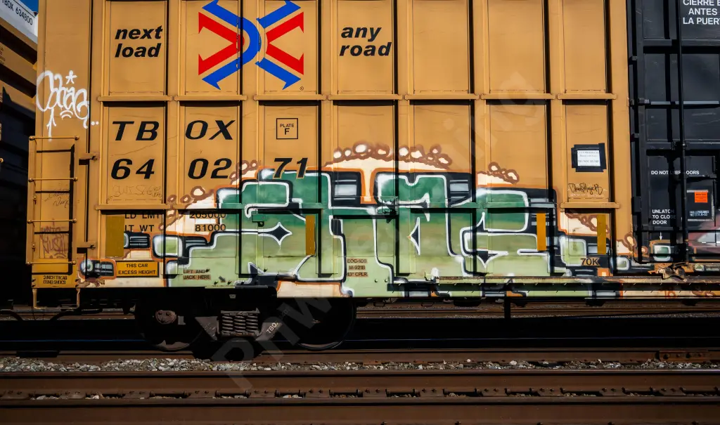 TBOX640271 - NORTH-AMERICA