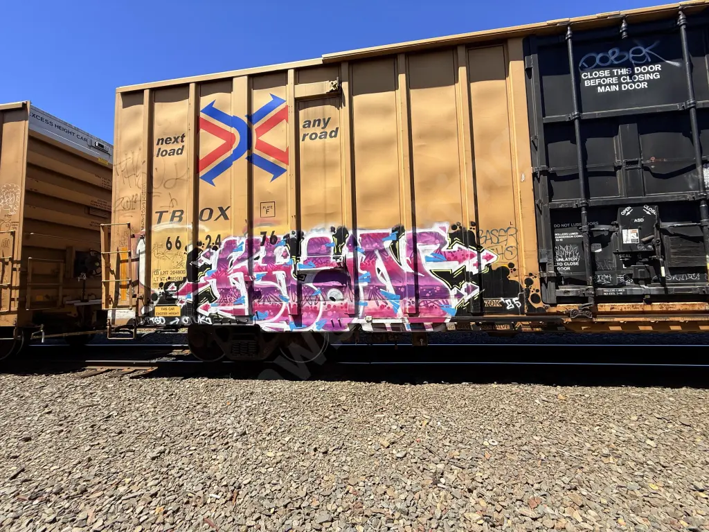 TBOX662476 - NORTH-AMERICA