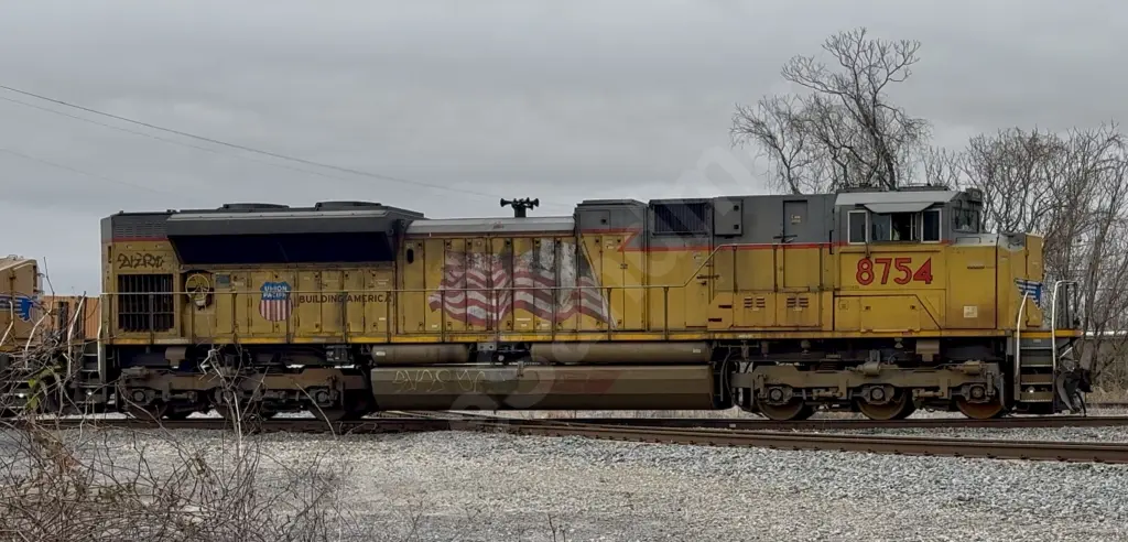 UP8754 - NORTH-AMERICA
