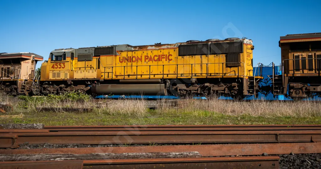 UP4553 - NORTH-AMERICA