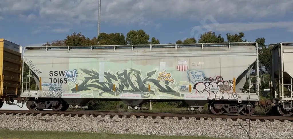 SSW70165 - NORTH-AMERICA