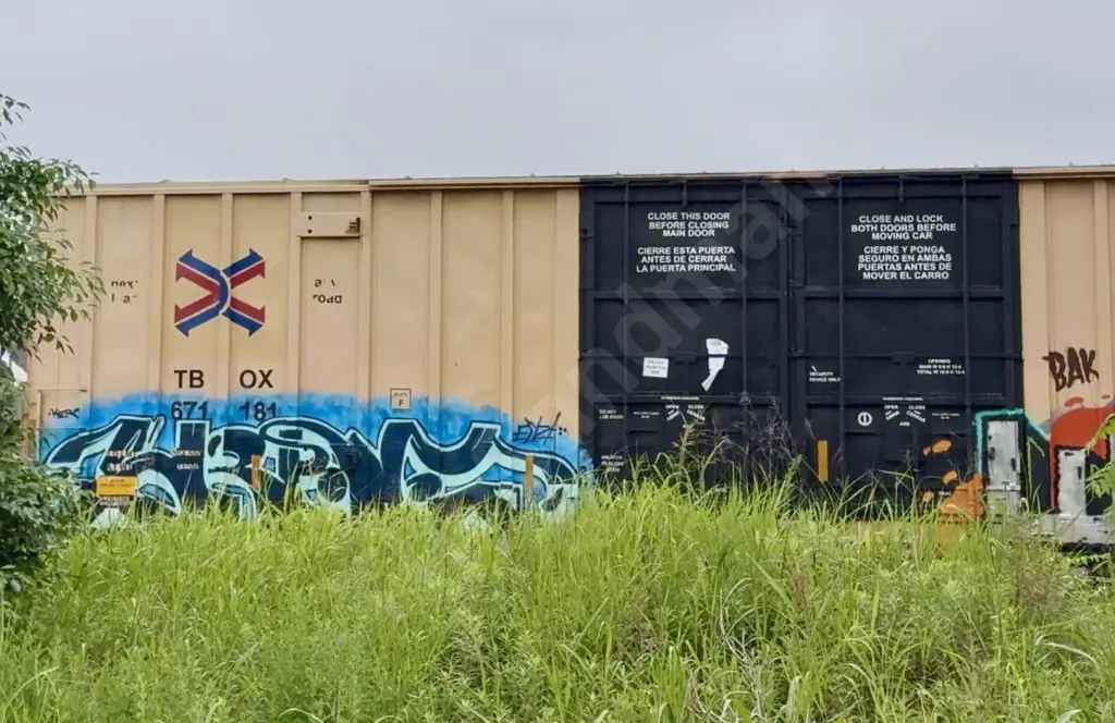 TBOX671181 - NORTH-AMERICA
