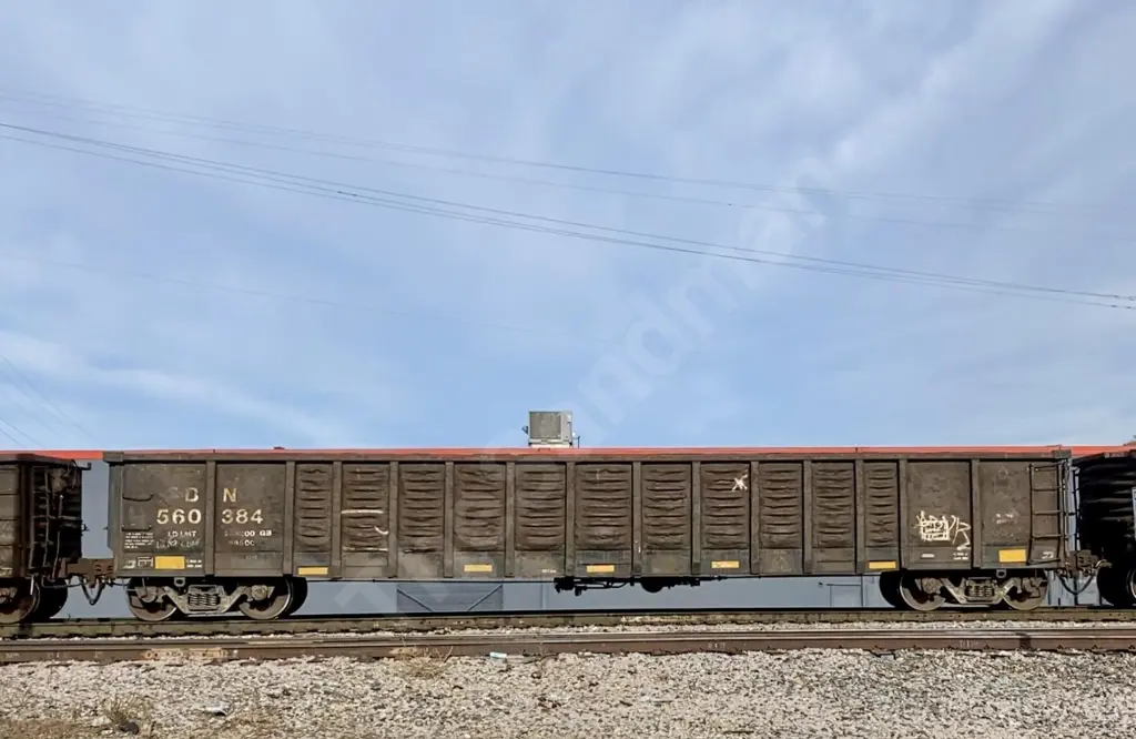 BN560384 - NORTH-AMERICA