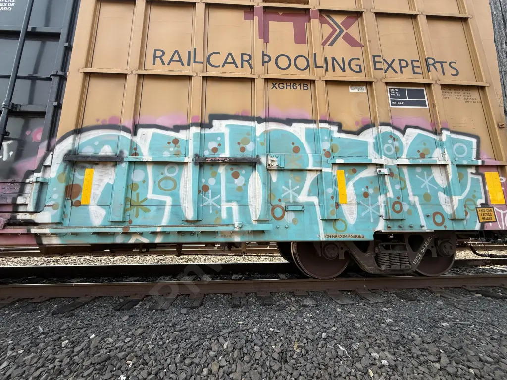 TBOX643883 - NORTH-AMERICA