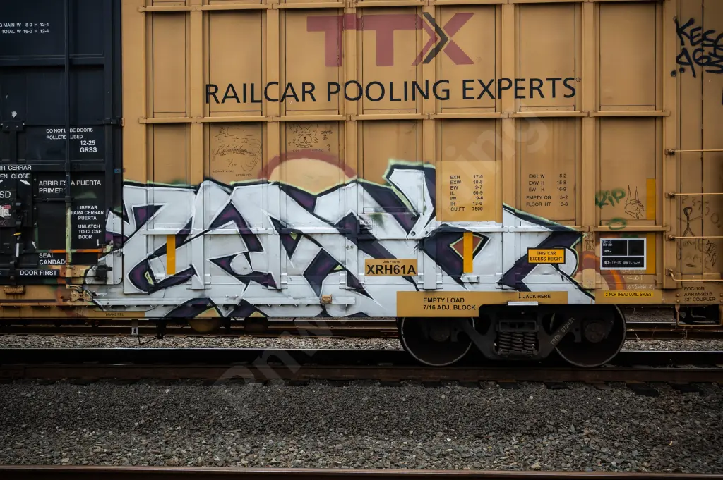 TBOX672421 - NORTH-AMERICA