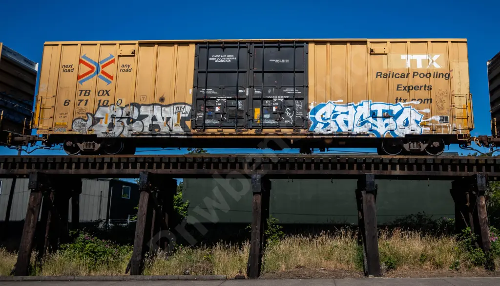 TBOX671100 - NORTH-AMERICA