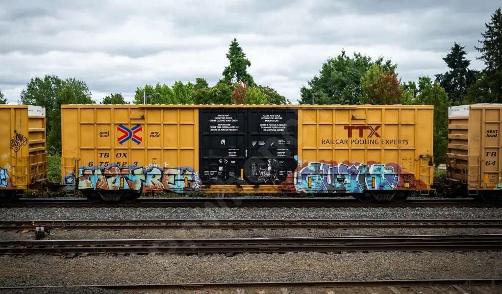 TBOX675523 - NORTH-AMERICA