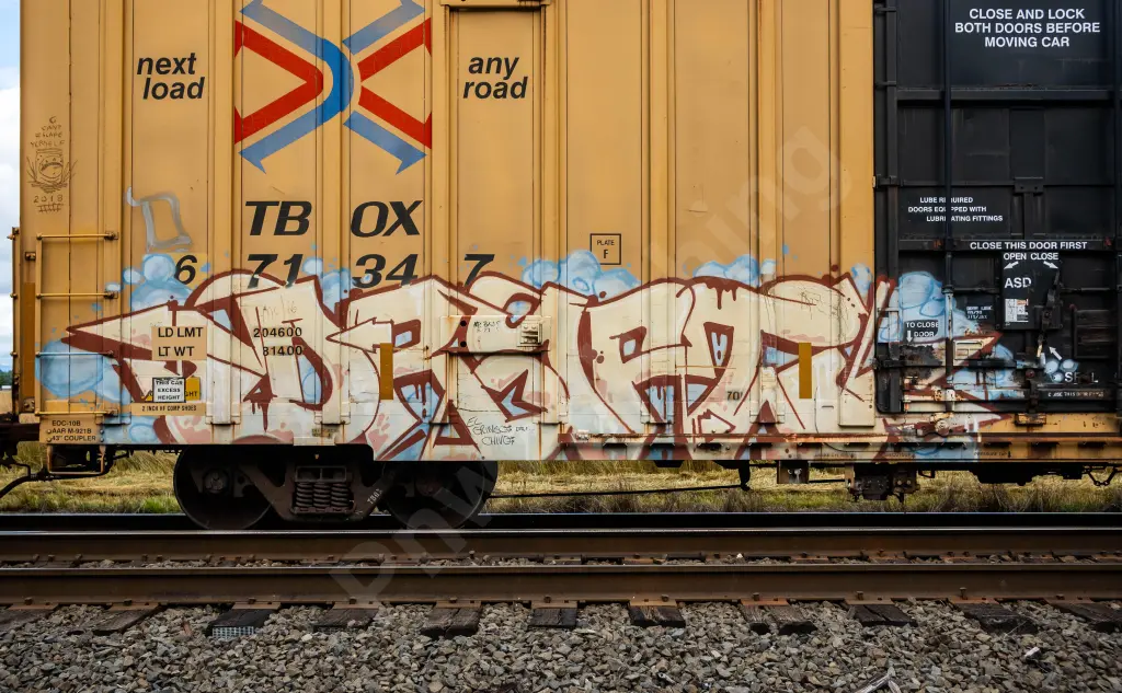 TBOX671347 - NORTH-AMERICA