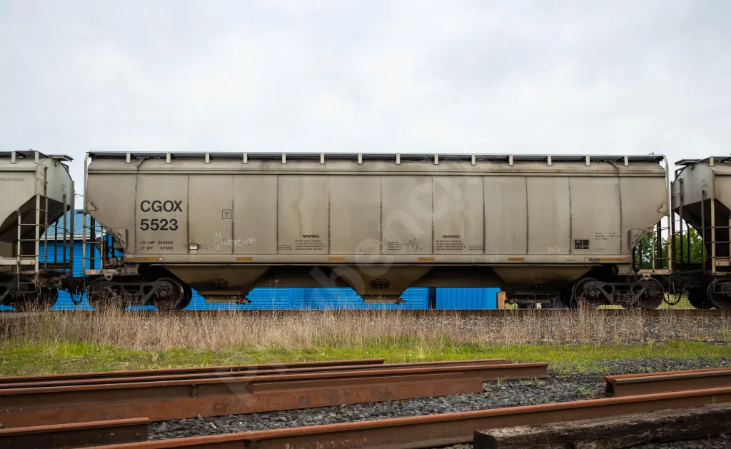 CGOX5523 - NORTH-AMERICA