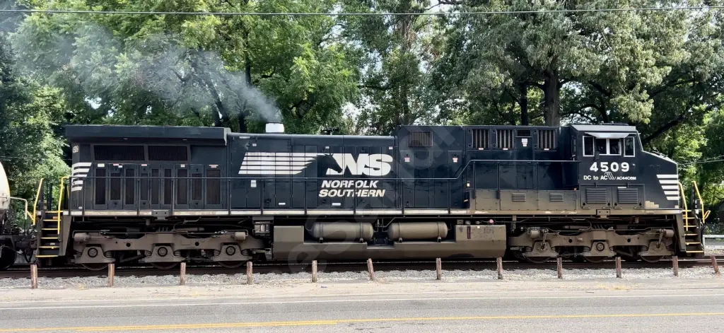 NS4509 - NORTH-AMERICA
