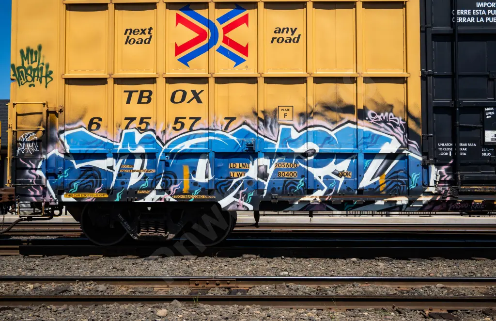 TBOX675577 - NORTH-AMERICA