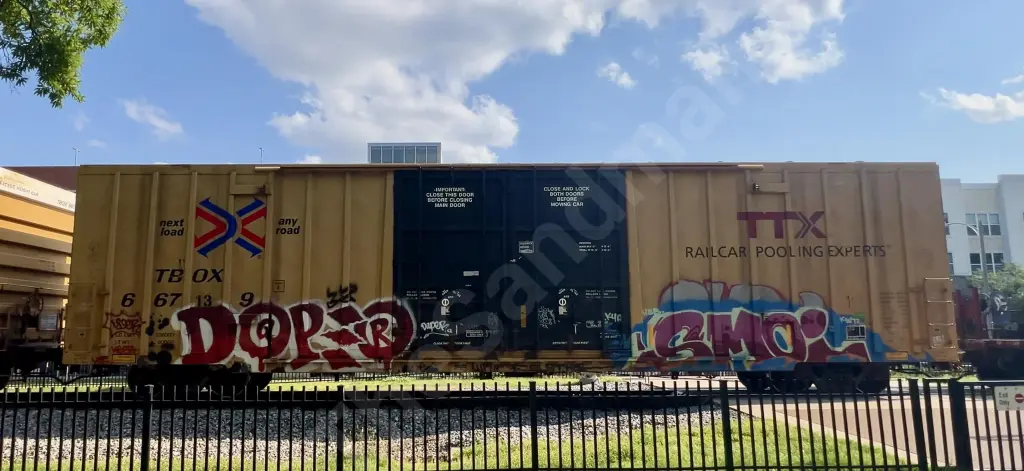TBOX667139 - NORTH-AMERICA