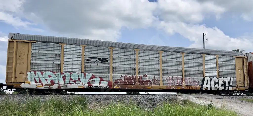 ETTX703352 - NORTH-AMERICA