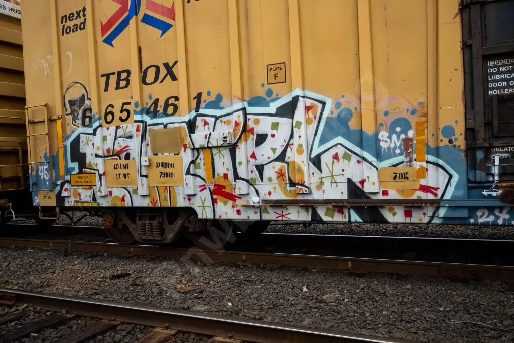 TBOX665461 - NORTH-AMERICA