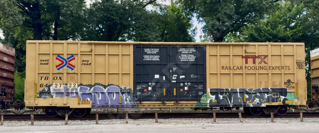 TBOX642722 - NORTH-AMERICA