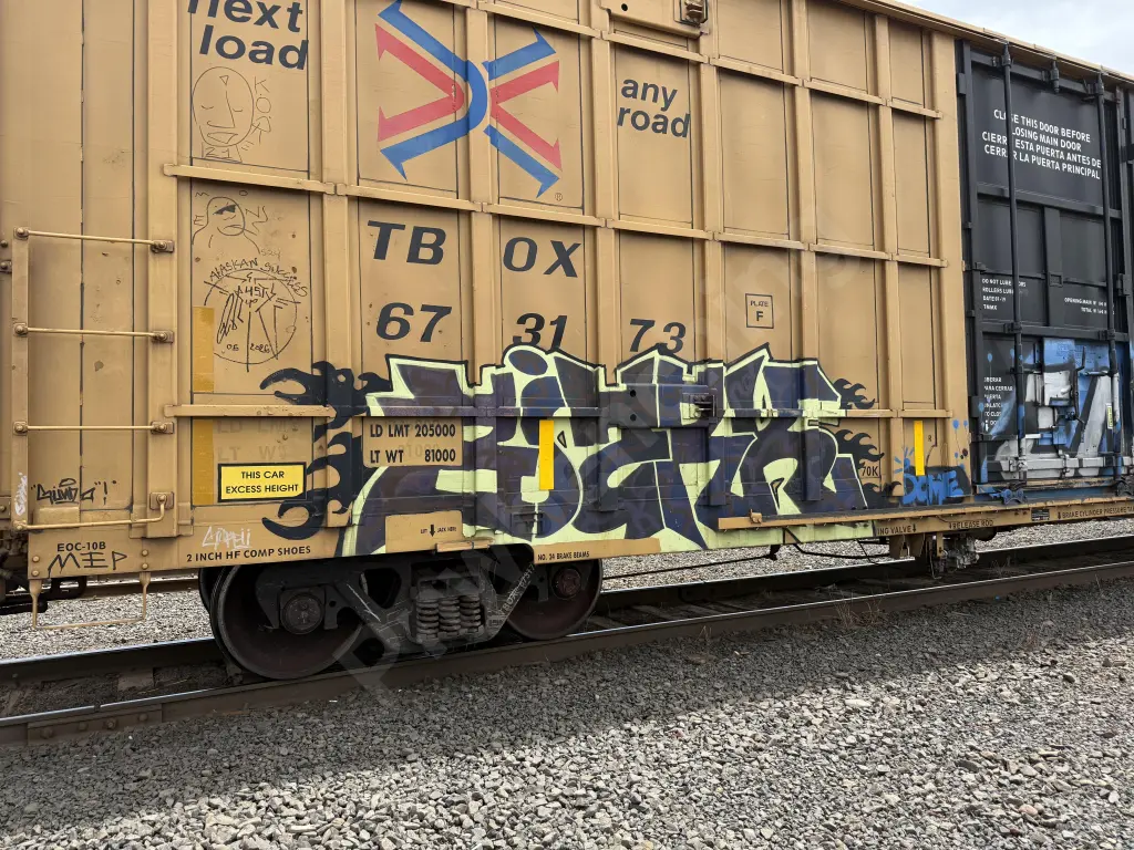 TBOX673173 - NORTH-AMERICA